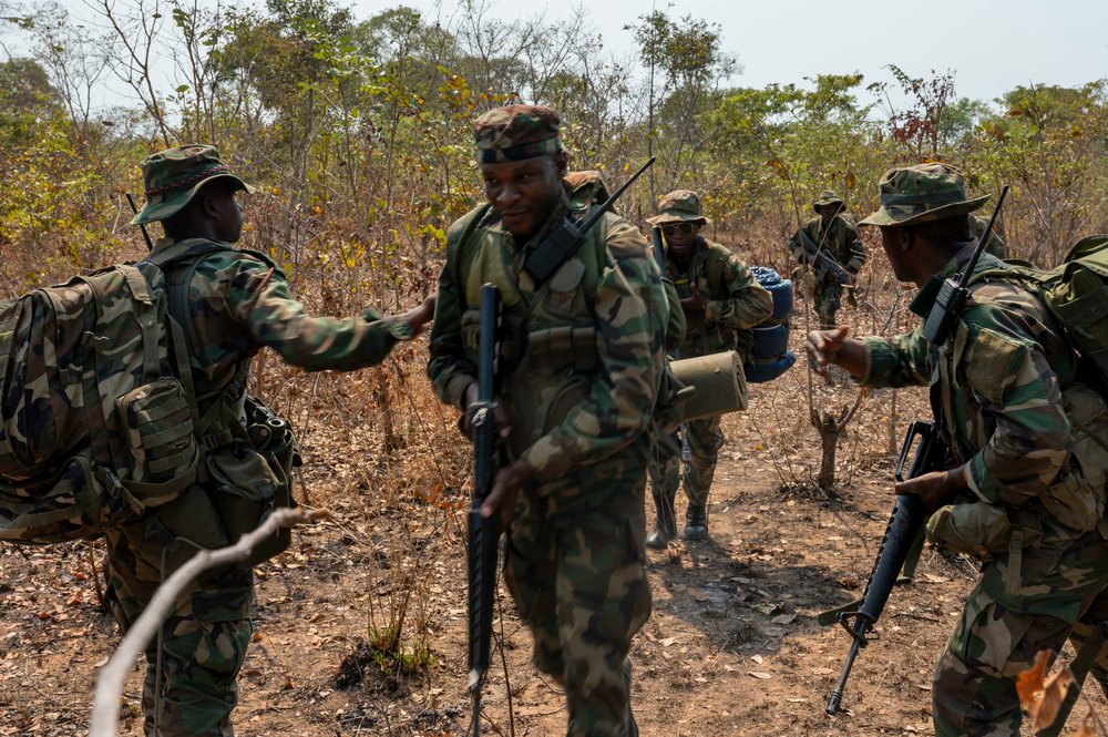 Members of the Malawian Defence Force take accountability of their members as they prepare to assault an objective during the final exercise of a Joint Combined Exchange Training in Lilongwe, Malawi. #SOFinAfrica exchanges boost partnerships and interoperability.