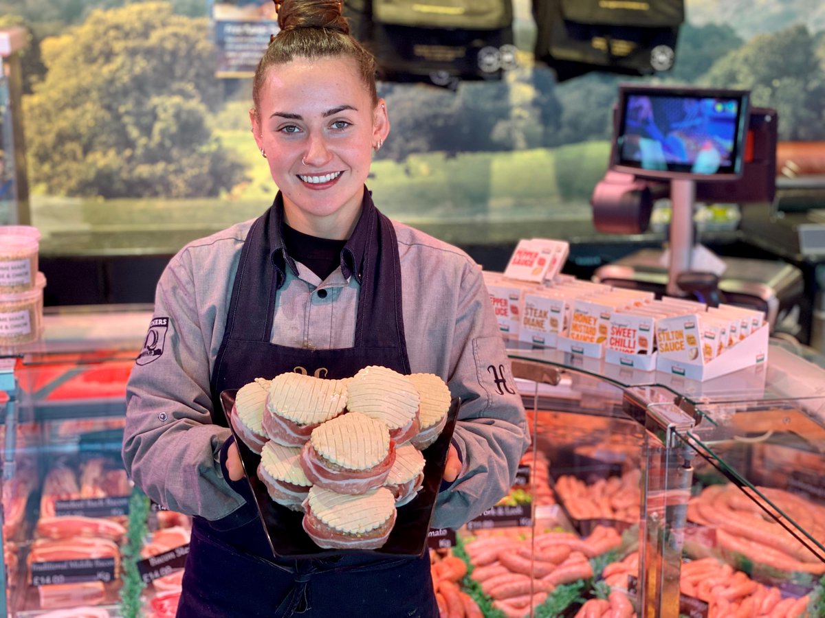 Higginsons of Grange (@higginsonsltd) on Twitter photo We can't believe it!!
🏆🏆 Two awards in two weeks 🎉
Our Chicken Kiev Bombs (created by Jodie) have beat off stiff competition from some of the best butchers around the country to win a GOLD Award at the <a href="/q_guildbutchers/">Q Guild of Butchers</a> Smithfield Awards.
Wish us luck for awards day 🤞☘️ We can't believe it!!
🏆🏆 Two awards in two weeks 🎉
Our Chicken Kiev Bombs (created by Jodie) have beat off stiff competition from some of the best butchers around the country to win a GOLD Award at the <a href="/q_guildbutchers/">Q Guild of Butchers</a> Smithfield Awards.
Wish us luck for awards day 🤞☘️