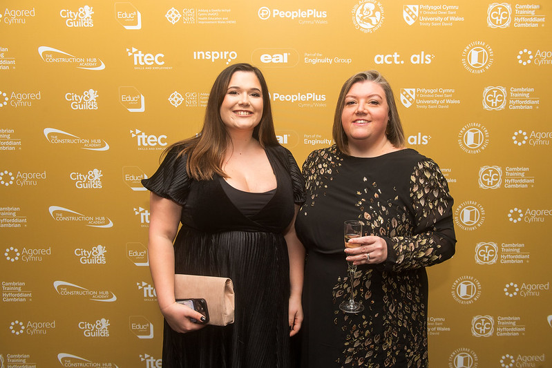 🙌 We recently attended the Apprenticeship Awards Cymru with Eleri Davies a former @BusnesLLM Accountancy Apprentice. Congratulations on being shortlisted! We are so proud, Eleri is a positive role model for apprenticeships, her profession and for the Welsh language. #AAC2024
