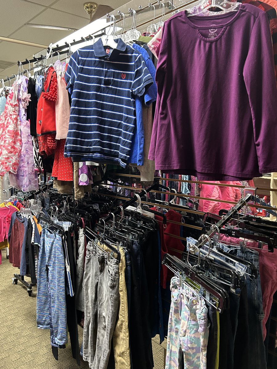 Find low-cost clothing and household items at Broken Bow Mission Avenue Thrift! Come in TODAY! crossroadsmission.com/thrift-stores/ #MissionAvenueThrift #Thriftstore #BrokenBowNE #nowopen