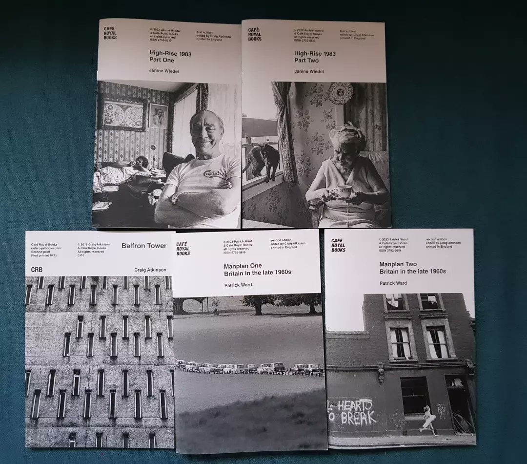 Got myself to the @pg_press 'Bert Hardy' exhibition. I knew him best for his Picture Post stuff and so really enjoyed learning about his wider work. Also picked up some housing and architecture zines in the shop.