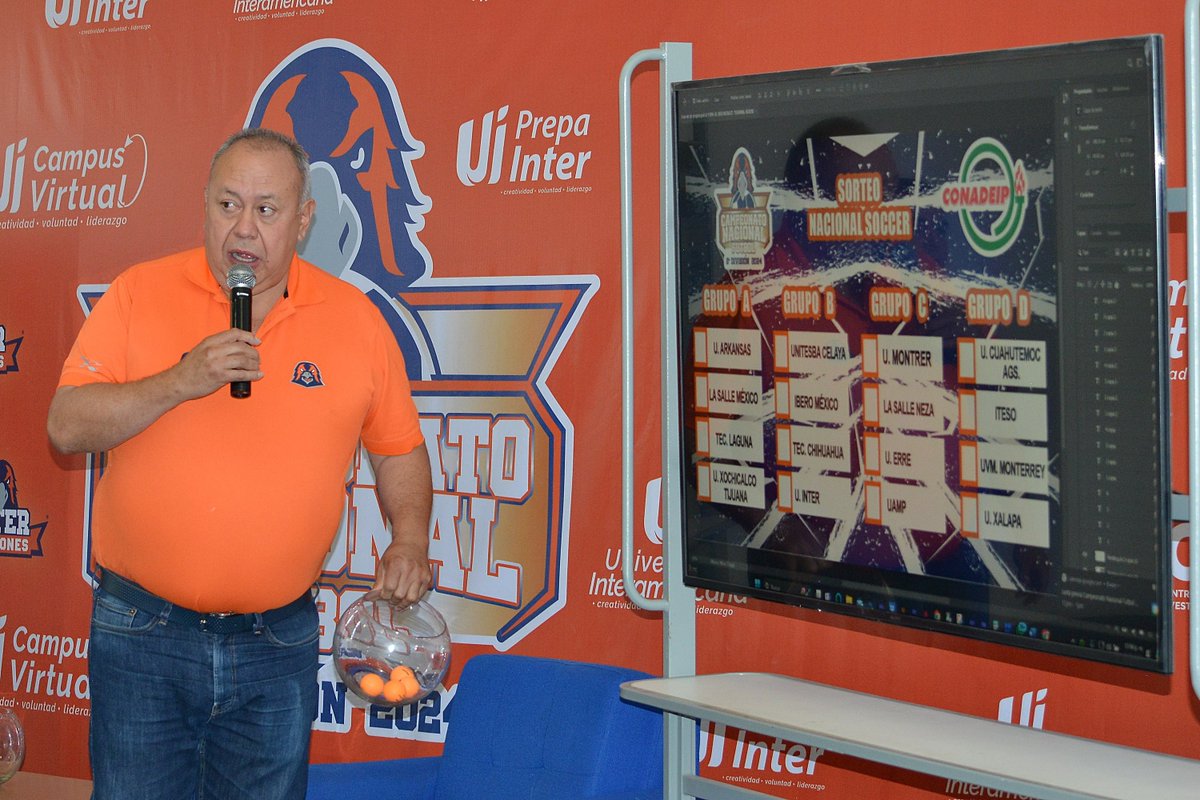 informa247mx's tweet photo. #Deportes
Ya están definidos los grupos para el nacional de futbol soccer con sede en @LaInterMx ⚽️🦅🧡
#informativo247 | Paola Reyes
#Puebla #DeporteUniversitario #HalconesInter #Nacionales #soccer #sorteo #SedeOficial #SegundaDivision
https://t.co/y7PIvJ4Oga https://t.co/K3srjixXF0
