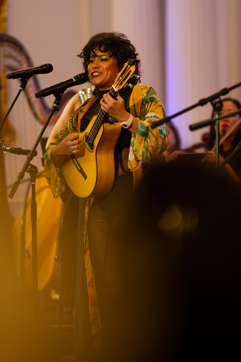 Read about @1beatmusic alum Mafer Bandola's inspiring journey from Venezuela to New York City! Through workshops at Barbés in Brooklyn, Mafer shares her passion for music and her rich cultural heritage with audiences from around the world. Here's more: grammy.com/news/venezuela…