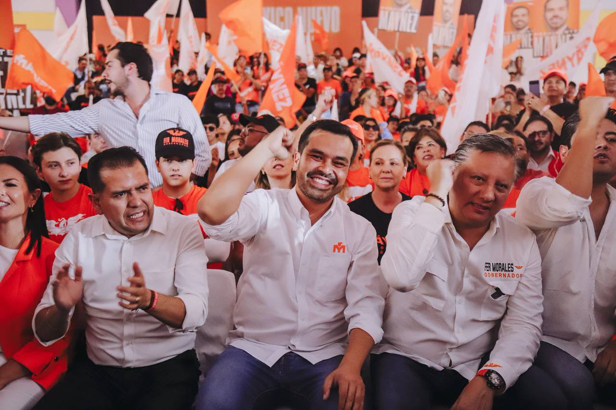 AlvarezMaynez's tweet photo. Vamos a honrar la grandeza de Puebla con un futuro de progreso e igualdad de oportunidades.

Cada día somos más quienes anhelamos un México Nuevo 🇲🇽, juntas y juntos lo haremos posible. 

Desde San Martín Texmelucan, #ElMéxicoNuevoVaEnserio https://t.co/zd2tFPwOAd