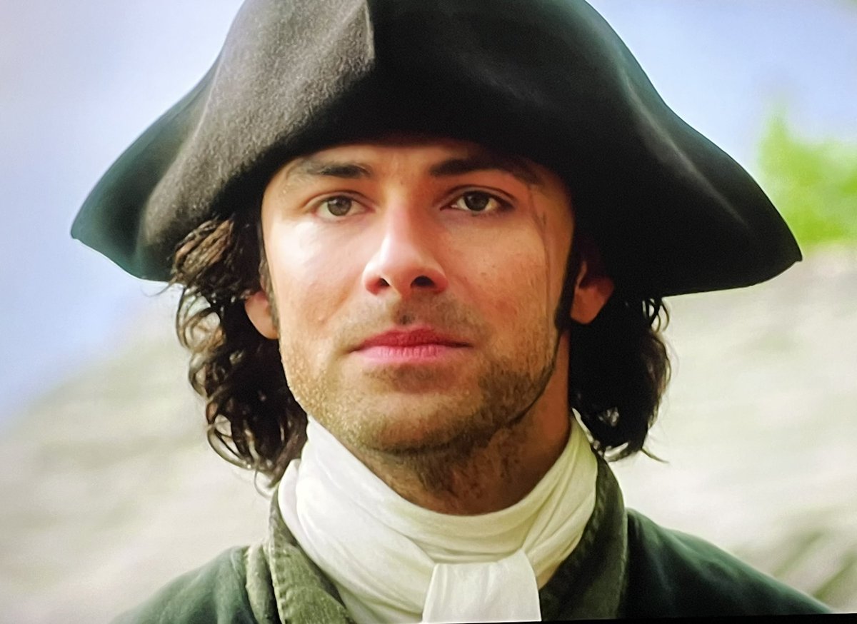 Have the best #TricornTuesday that’s possible everyone. #AidanTurner #AidanCrew #Poldark (Photo credit to owner)🩵