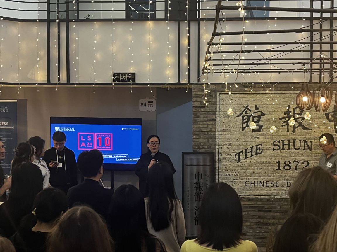 Last Friday, together with @XJTLU @architecturexj2 we celebrated our alumni in Shanghai and had a wonderful time! @jxi2010 @sotauol @LivUniAlumni