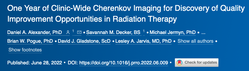 Breast mistreatment in the news! Did you know that you can *in vivo image* delivered dose in breast radiotherapy treatment now? Other treatments too. Here is a 637 patient pilot from @DHMC_RadOnc and engineering. 1/2