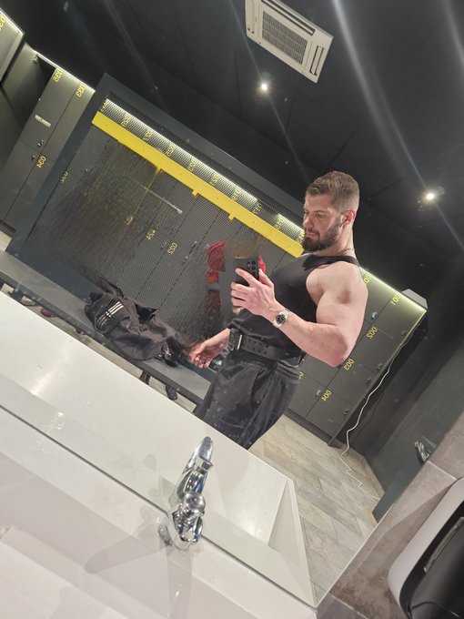 L entra&icirc;nement s arr&ecirc;tera jamais https://t.co/rh2jlzN4lY