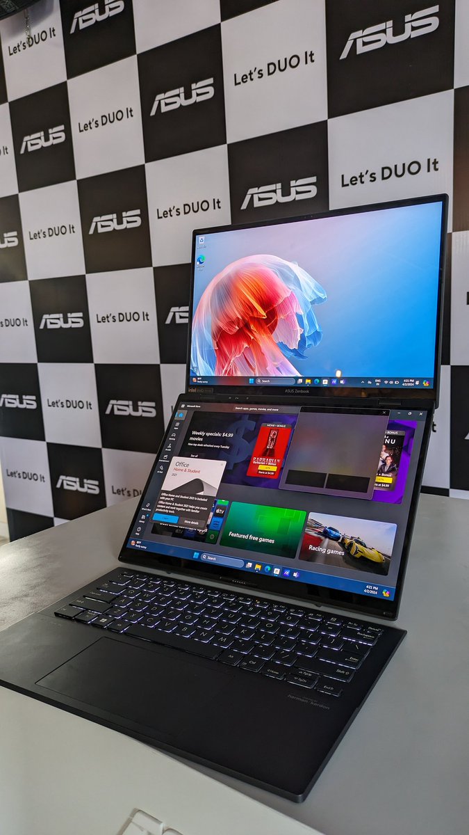 This is Asus Zenbook Duo.
A great option for those ' jiski tange ek jagah nahi tikti' but still want to use multiple screens.
#LetsDUOIt #ASUSZenbookDUO #AiPoweredPC #ASUSIndia