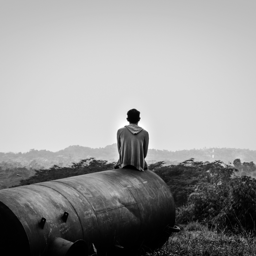 AddictFreeNow's tweet image. Tumblr insight: Addiction isn&apos;t a hierarchy; from caffeine to crack, all struggles are valid. Distancing or undermining others&apos; experiences only harms unity. Addicts face different challenges, but empathy and solidarity are key. We&apos;re in this together. #addiction