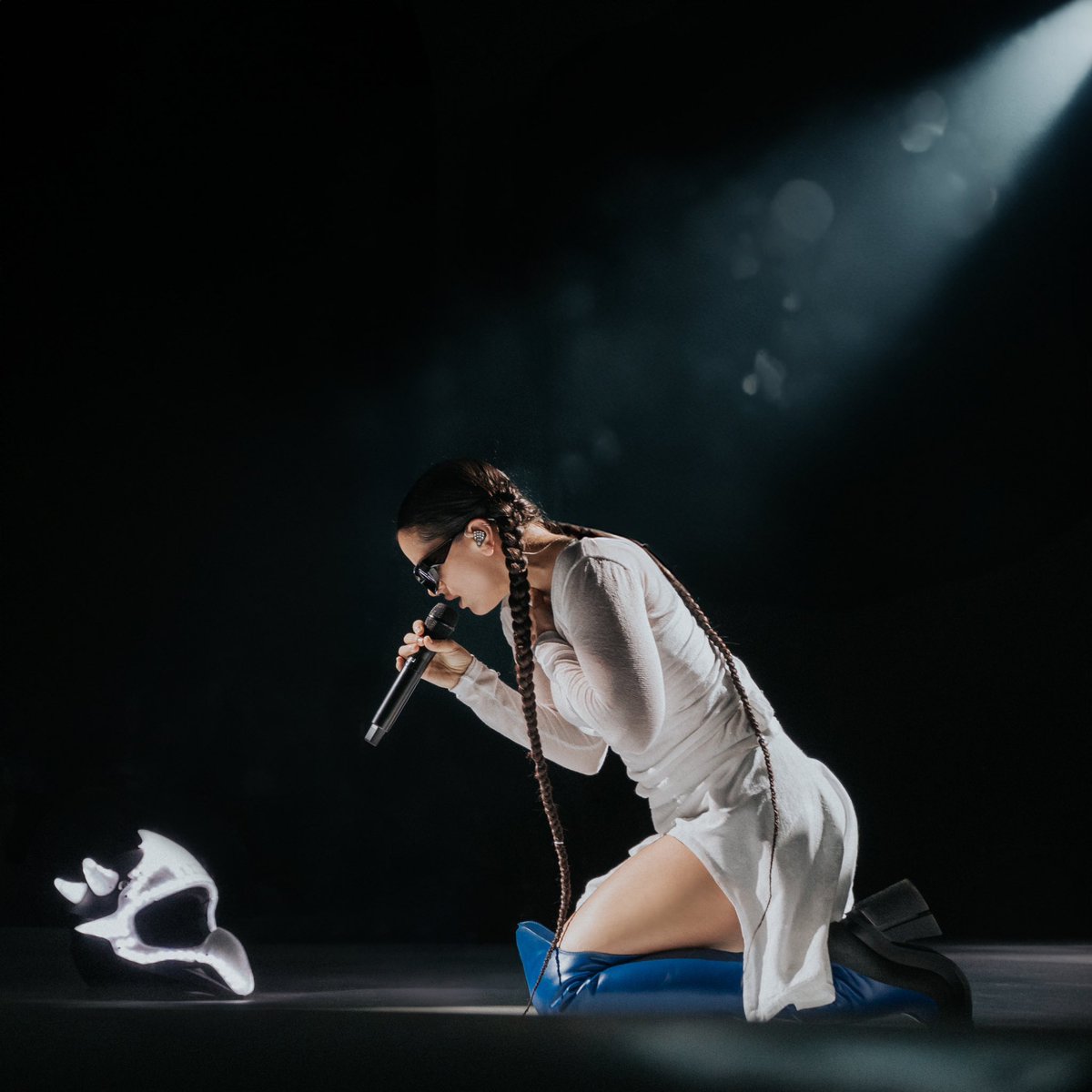 La Rosalía! 🏍️
De esto que a veces haces fotos pero nunca llegas a compartirlas... Unas cuantas de la Motomami que me acabo de encontrar ordenando archivos ⚡️💛 <a href="/rosalia/">R O S A L Í A</a>