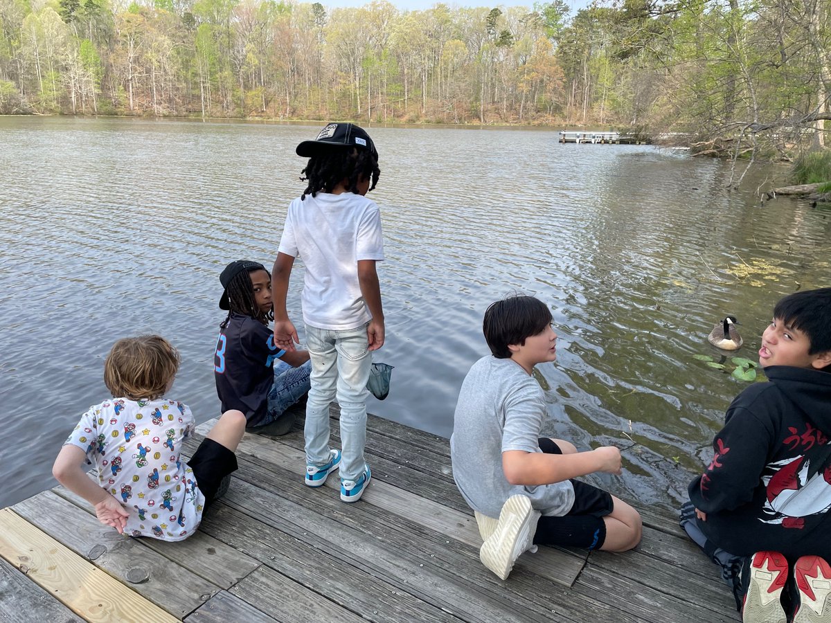 LuxiesAviators's tweet image. Enjoying the Pond Party and “dipping” into the pond to find organisms. #Leveling Up @Yates_Mill @ReneAlfordAP