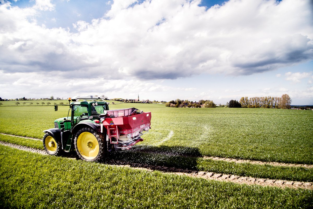 New rules regarding uninhibited urea are reinforcing an approach that’s already well underway and paying dividends @velcourt @UK_COFCO Read more here agricentre.basf.co.uk/en/News-Events…