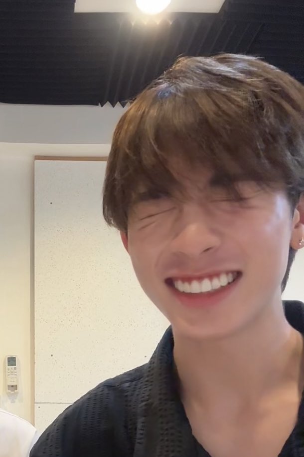 bbbboddu's tweet photo. น่ารักมากมากมากมาก หัวเราะจนหนวดแงวออกเลย ㅜ ㅜ 🤏🏻 https://t.co/Nbh2GI0HSR