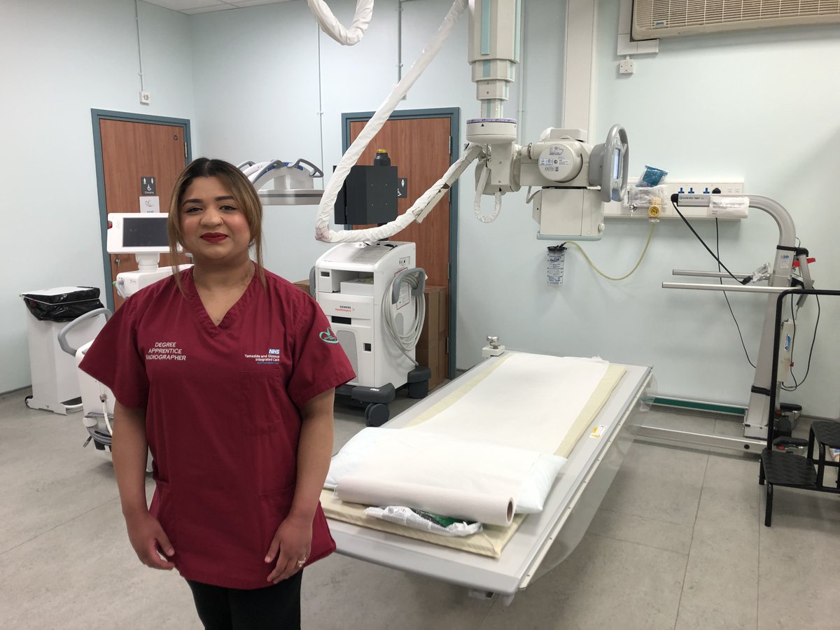 A Tameside Hospital worker has pursued her dream of becoming a Radiographer – and taken her own small piece of history in the process 😮 Tania Waqar recently became our first AHP to fully qualify via an apprenticeship within the Trust 🤗 Read more ➡ ow.ly/Ucuw50R6COk