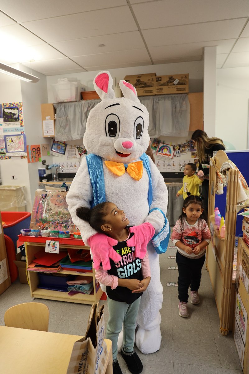 Hopping into spring with smiles! 🐰 Our very own Spring Bunny made a surprise visit at Rose Hill Webster 2, bringing joy and laughter to everyone’s day. It’s all about making memories that last. Here’s to a season filled with happiness and new beginnings!