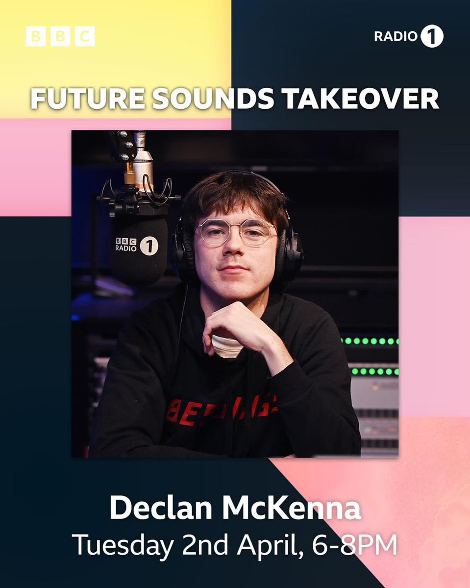 Famous radio DJ Declan McKenna here! I’m presenting @BBCR1 tonight from 6pm! Tunes tunes tunes and goss goss goss exclusive industry secret chit chat. Plus an exclusive premiere of the ballistic debut single from @softlaunchmusic. Stay tuned 🙏