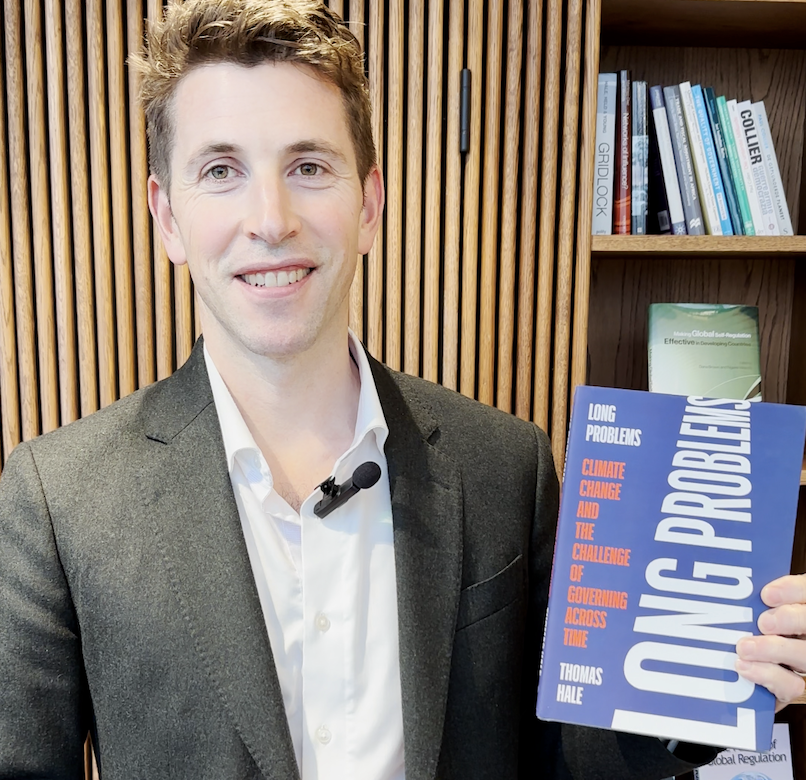 How do we address challenges that outlast generations? Prof @thomasnhale explains the concept of #LongProblems: from remaking political institutions to representing future generations, discover Tom’s new book, out today in the US @PrincetonUPress: ow.ly/5fMy50R6xzq