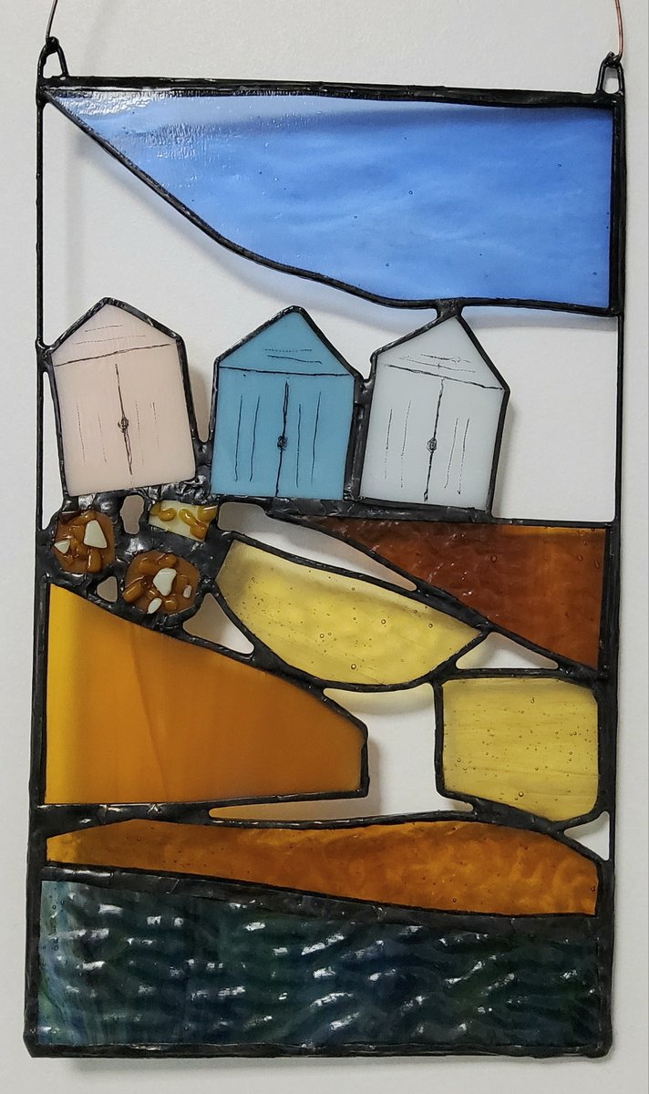 southwold_art's tweet photo. Elevate your senses with the captivating blend of colours and textures at the Southwold Gallery! From coastal landscapes to the intricate details of sculptures and quirky art pieces. #artadventure #coastalbeauty #suffolkgallery #quirkyart #captivatingart #glassart https://t.co/FQpont7o2q