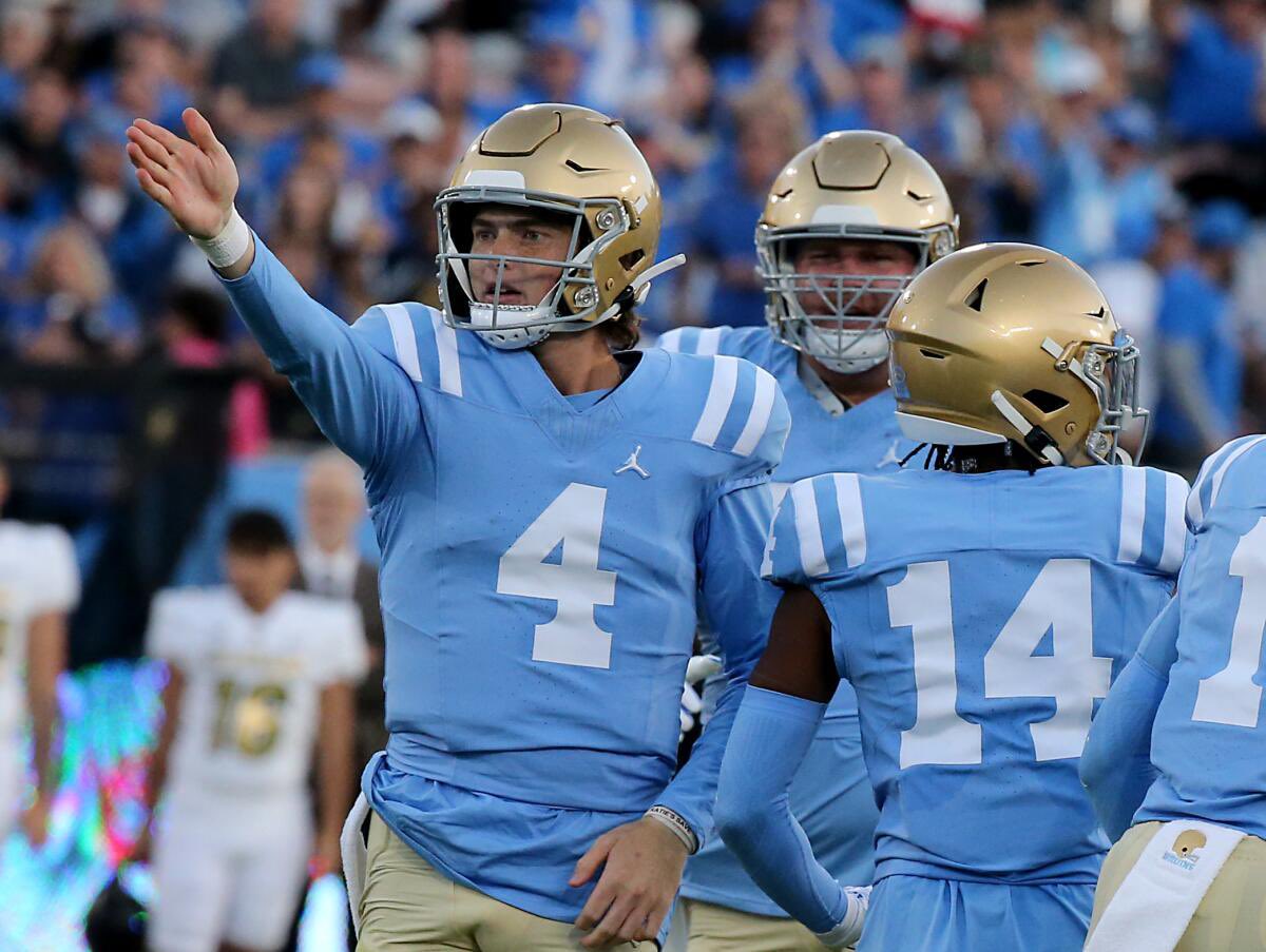 Blessed to say I have received an offer from the University of California Los Angeles 💙💛#GoBruins @GregBiggins @BrandonHuffman @adamgorney @ChadSimmons_ @KodiWhitfield @DeShaunFoster26 @bruce_bible @SierraCanyonFB