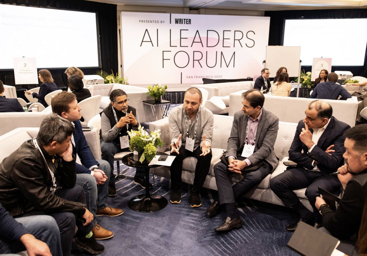 Shiloh_Events's tweet photo. Cultivate deeper connections with your most important customers by hosting a VIP executive event! 🥂

Learn more about how Shiloh can help you create an exclusive white glove experience your VIPs will love.
https://t.co/x82YEaSbpd https://t.co/4LXocvwIVt