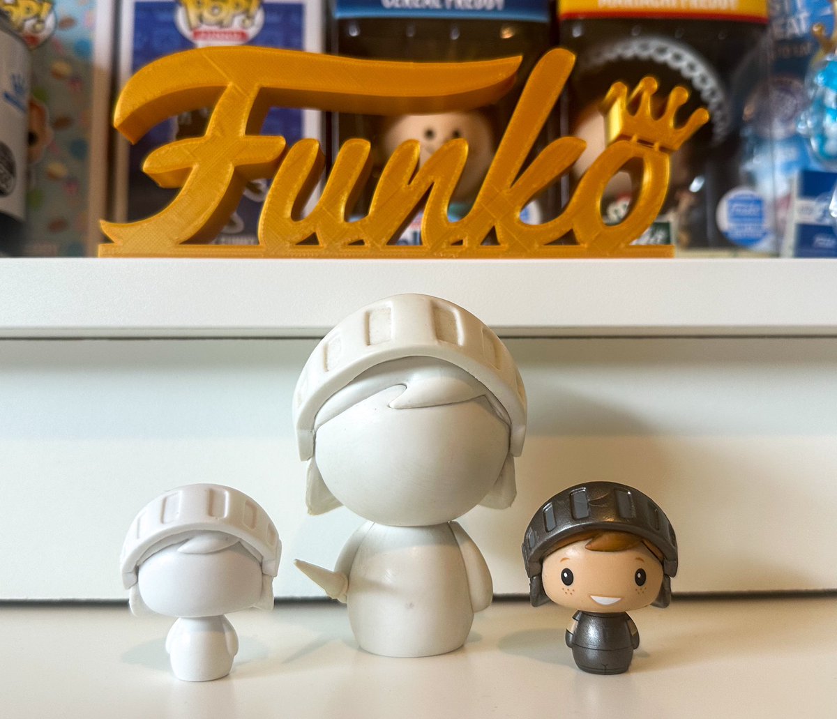 Happy #poptwinstuesday 🥳 Got a new #funkoproto in the mail thanks to @fugitivetoys 

I added PSH Freddy Knight ⚔️ to the collection! #fotw #funkopop #funkofunatic @OriginalFunko