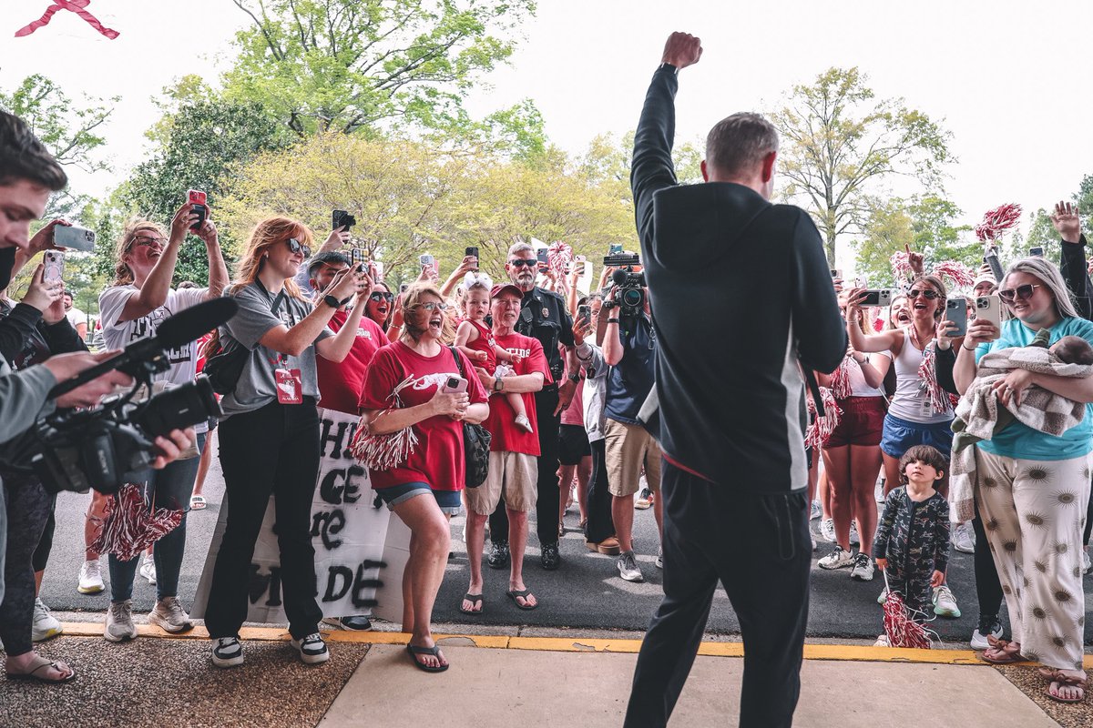 Final Four Send Off ✈️