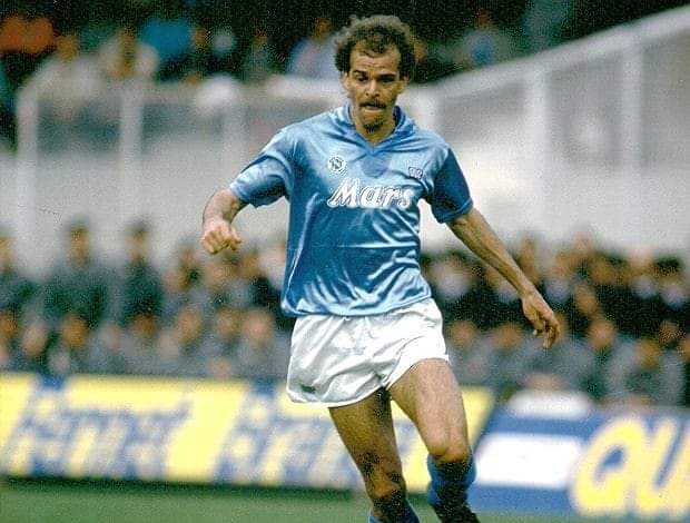 Alemâo, whose nickname means German in Portuguese, was one of Napoli's most popular players during their golden period 🇧🇷 

#football #fútbol #MatchDaySorted #Napoli #Calcio #80s #soccer #nostalgia #80s