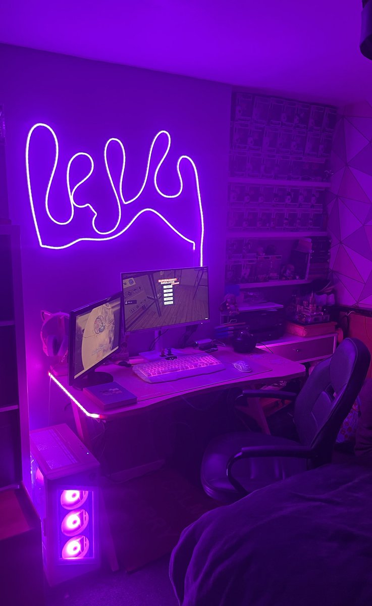 BlueBug89's tweet image. ✨Cute, pink, girly and cosy vibes ✨ #gamingsetup #pcgaming #itsavibe #SupermarketSimulator
