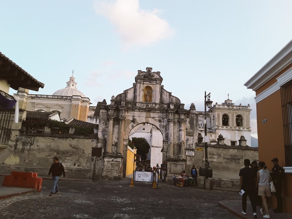 Marysolbbb's tweet photo. Iglesia San Francisco el Grande❤❤❤❤💙💙💙 https://t.co/ZdsfT4ZhOb