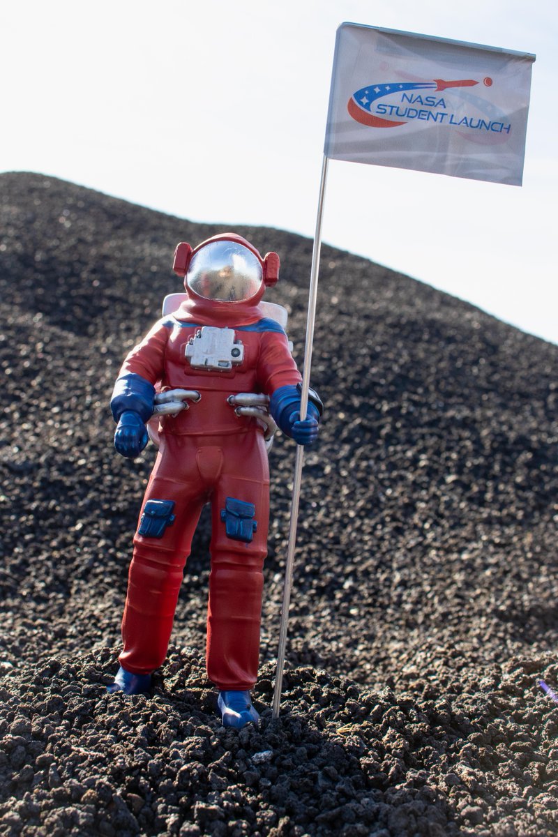 NASA's #STEMnauts toured @NASA_Marshall! First stop was the lunar regolith field, a large testing ground full of simulated regolith to imitate the surface of the Moon. This area is used to test prototypes of vehicles and construction equipment for lunar operations.🧑‍🚀🌔