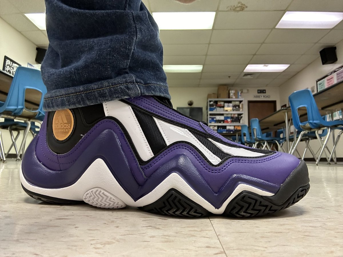 Back in the saddle. Ready to knock down this 4th marking period like Kobe with the game on the line! (Adidas Crazy 97s, Dunk Contest colorway) @adidas #KOTD #yoursneakersaredope