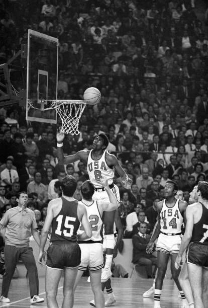 Spencer Haywood follows the ball during the 1968 Olympics.