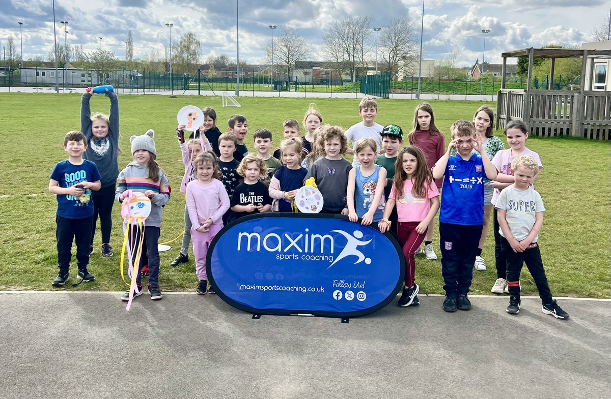 What a fantastic first Activity Camp at Wells Hall Primary School today &amp; the weather even held up! 🙌🏼

maximsportscoaching.co.uk/book-online 

#sudburysuffolk #sudburysuffolkuk #greatcornard #babergh #maximsportscoaching #sudburysuffolkbusiness #maximsportscoaching #wellshallprimaryschool