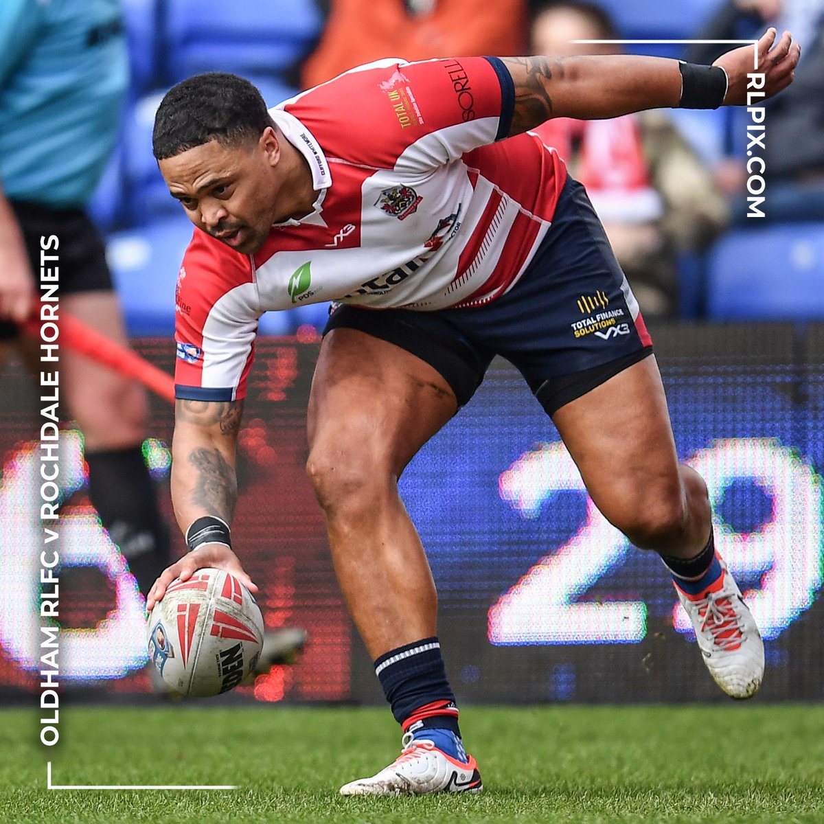 Images from @roughyeds v @rochdalehornets in the Betfred League One Rd3 game now online - rlpix.com #rugbyleague #rfl #oldhamroughyeds #oldham #rochdale #rochdalehornets #sportsphotography