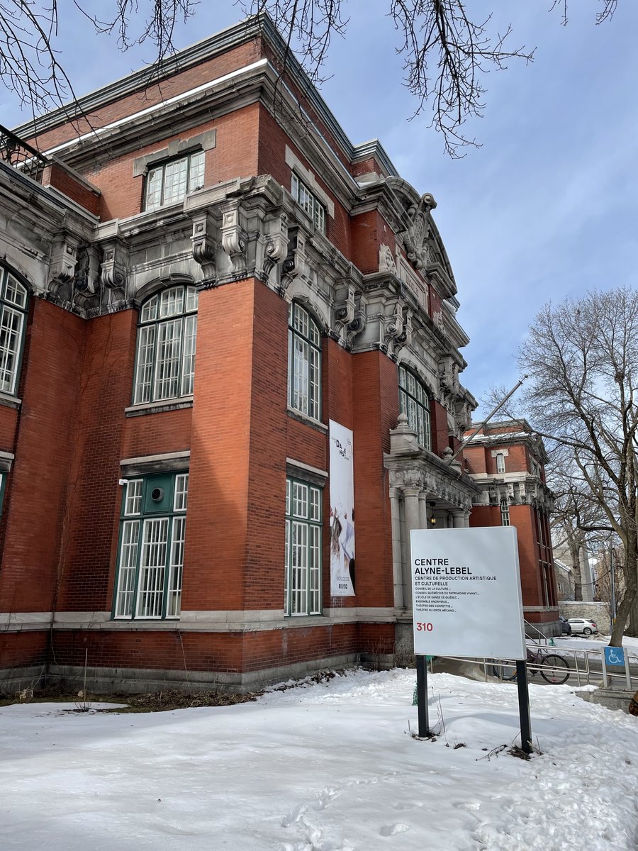 infofccf's tweet image. 💡La FCCF est heureuse de s&apos;être jointe au forum des membres de l&apos;@AGAVF, en marge de la #Manifdart de Québec, pour discuter de la planification stratégique 2025-2030.👉Des échanges inspirants sur la collaboration, la mutualisation et l&apos;inclusion dans les #artsvisuels!🎨