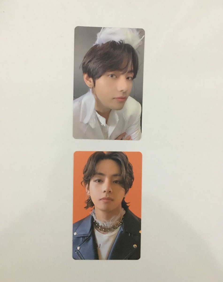 vantesizm's tweet image. bts satıs 

•hasarsızlar detaylı video atarımm

•tanesi 220 mots melekleri beraber cream tae dark wild hoseoku beraber satıyorum 

•kargo haftayaa

@btssatis @btsatistakas @bgsatistakass @btsatisvetakas