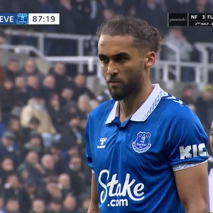 EVERTON LEVEL IT AT ST. JAMES' PARK.Dominic Calvert-Lewin ends his goal drought with a crucial penalty after Paul Dummett hauled down Ashley Young in the box!