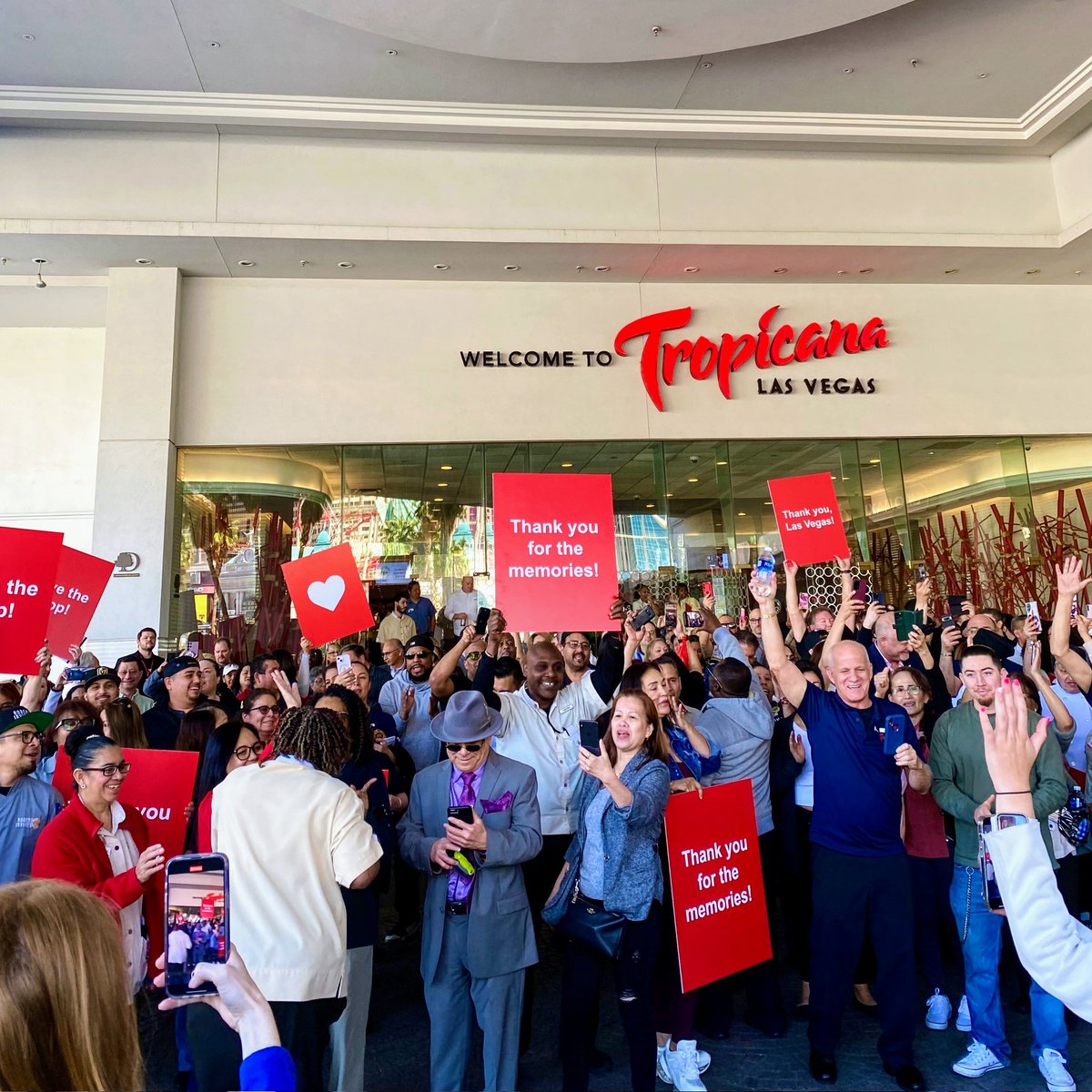 The Tropicana is officially closed... 2 days shy of its 67th birthday.