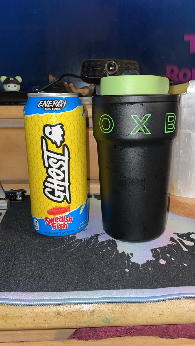 ITSOKTODIEtv's tweet photo. #goodafternoon #Smokeseshing #StonerFam #Mmemberville #twitchFam Iâve been grinding for over 24 Hours,Posted up lots of new videos ,gaming content,streams and now another movie with my babygirl while grind more social out ! I love yâall so fucking much thank you for the love and support on everything fam ð¥¹ð€â€ïžð©·ððð©µâŒïžI hope everyone is having a beautiful toasty day ! Whatâs the plans tonight ? Big hugs and cheers fam ð±ð¥¹ðð€ðâ€ïžð©µð€ð¯â
ðð¥âœïžðð©·ððªð®âðšð¶âð«ïž
Sipping on that @GhostLifestyle in the #OX_BAR cup ð®âðšðð¥