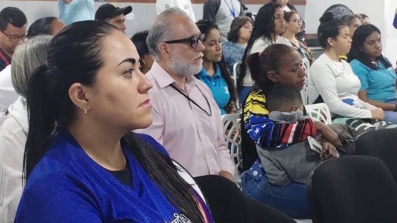 #AlMomento | La Pdta. de <a href="/Conapdis/">Conapdisvenezuelaoficial</a> y <a href="/FMisionJGH/">FMisiónJGH</a> <a href="/sramirez_fp/">Soraida Ramirez</a> resaltó los avances de protección de los derechos humanos de las personas con discapacidad  promoviendo la inclusión, la integración, el respeto y la aceptación de este sector en la sociedad.
#02Abr