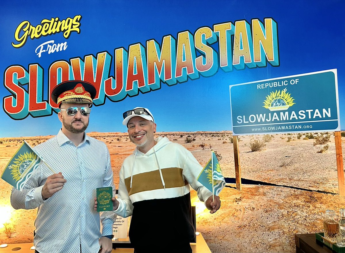 slowjamastan's tweet image. Meanwhile, at The Consulate…

#slowjamastan #sultan #consulate #embassy #micronation #micronations