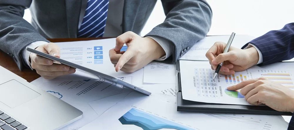 Te invitamos a leer nuestro #BoletínGP dónde te contamos sobre importantes modificaciones al Decreto 2555 de 2010 en materia de Fondos de Inversión Colectiva (FIC).

Haz clic aquí: lnkd.in/gWtwUMuz