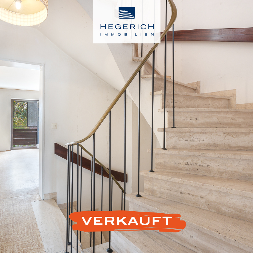 Hegerich_Immo's tweet photo. ERFOLGREICH VERKAUFT: Renovierungsbedürftiges #Reihenmittelhaus in #Eching sucht neuen Eigentümer! ✨ Herzlichen Glückwunsch an die neuen #Eigentümer und unsere Maklerin Kristina Hofmann zum erfolgreichen Abschluss 💐 #hegerichimmobilien #immobilienverkauf #wohnen #bayern https://t.co/qtCMHf5HXH