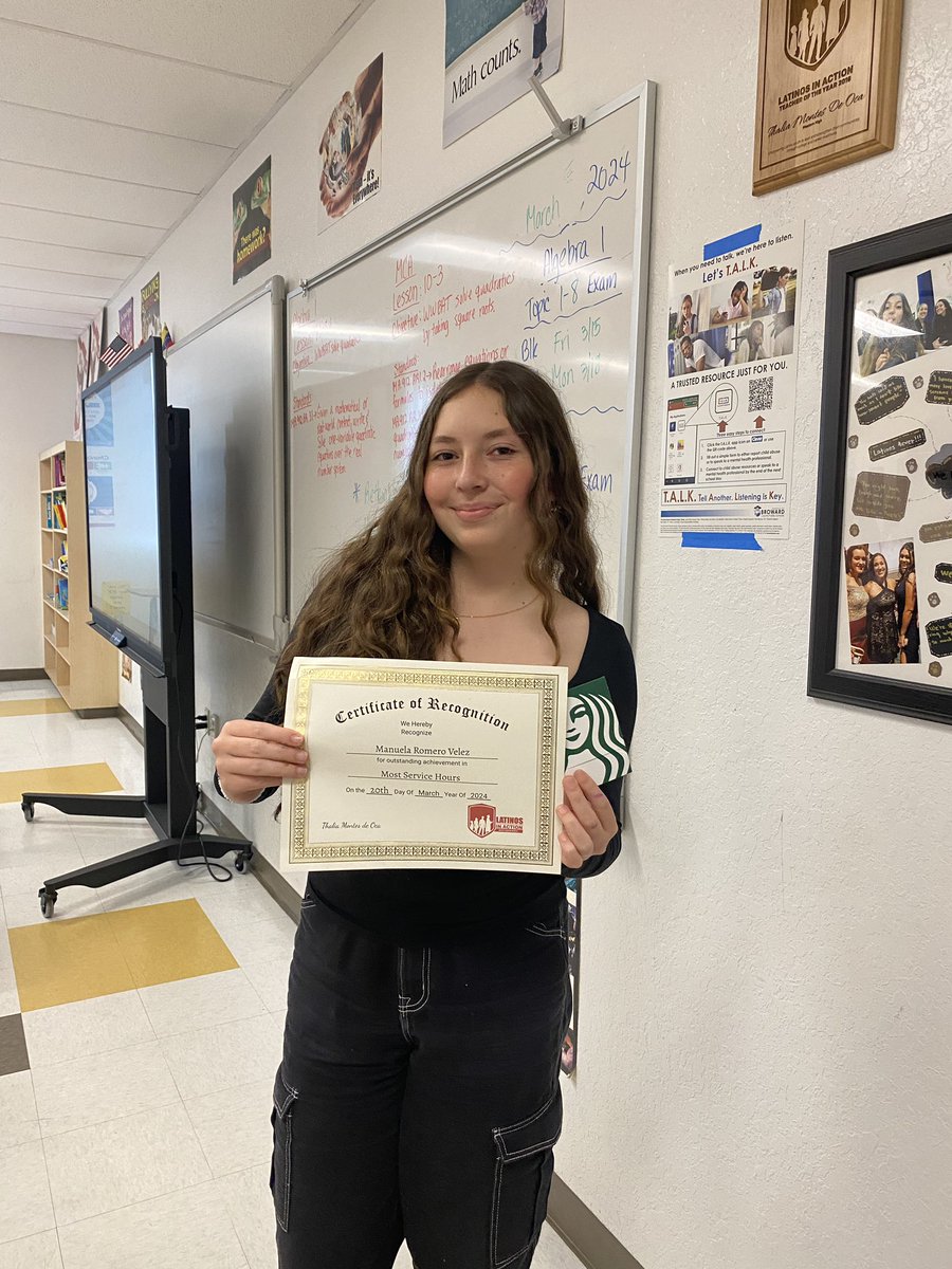 They did it again!!! Congrats to our 3rd Quarter Most Service Hours winners: Jocelyn (2nd period) &amp; Manuela (3rd period)! #StrongerTogether #LatinosInAction #WildcatPride <a href="/latinosinacti0n/">Latinos In Action</a> <a href="/principalarrojo/">principalarrojo</a>