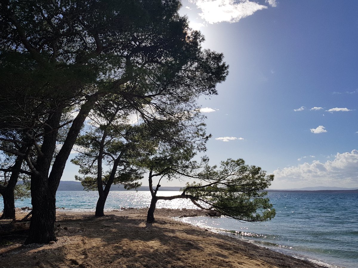 FilipSkomerzha's tweet photo. Šetnja nakon posla
Crikvenica, glavna plaža
2. travnja 2024. | 16:20-16:25
#SoliDeoGloria #IsusKrist #Crikvenica #Kvarner #Jadran #Adria #Hrvatska #Croatia #AdriaticSea #obala #priroda #nature #beach #sea #oblaci #clouds #fotografija #photography #NaturePhotography #scenery https://t.co/Dr96GbuOzR