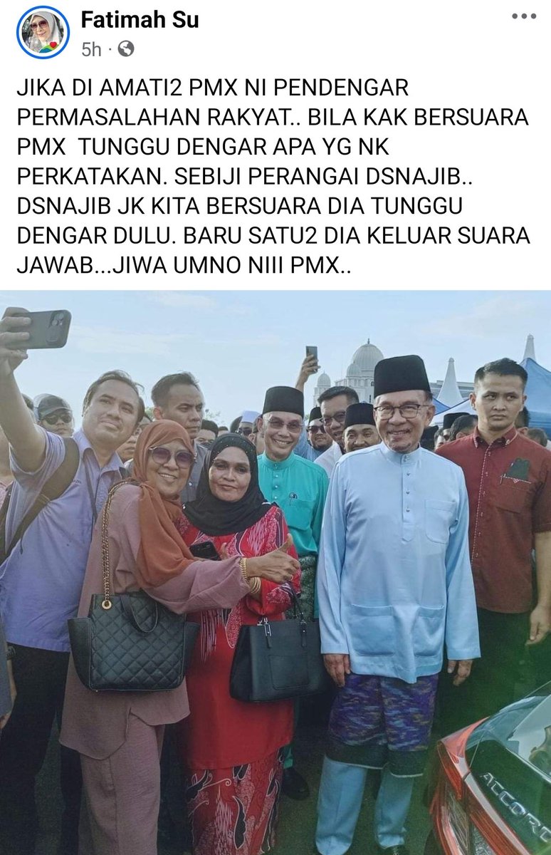 AmenoWorld's tweet photo. Punyalah busuk hati geng² PN kat Tiktok. Mereka cut Makcik tu cakap I LOVE YOU &amp; kata Makcik tu tibai PMX kaw². Ini FB makcik tu. Dia rakyat meluahkan perasaan &amp; PMX berlapang dada mendengar keluhan. Bulan Ramadhan pun mereka tegar api²kan keadaan. Padahal Makcik tu ok saja. https://t.co/36kyU8hVqC