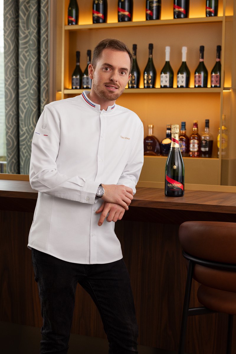 Recognized for his sensitivity to seasonal ingredients, Chef Meyer brings a unique touch to the dining experience. #Mumm #Champagne #ChampagneMoment PLEASE DRINK RESPONSIBLY  Please only share our posts with those who are of legal drinking age.