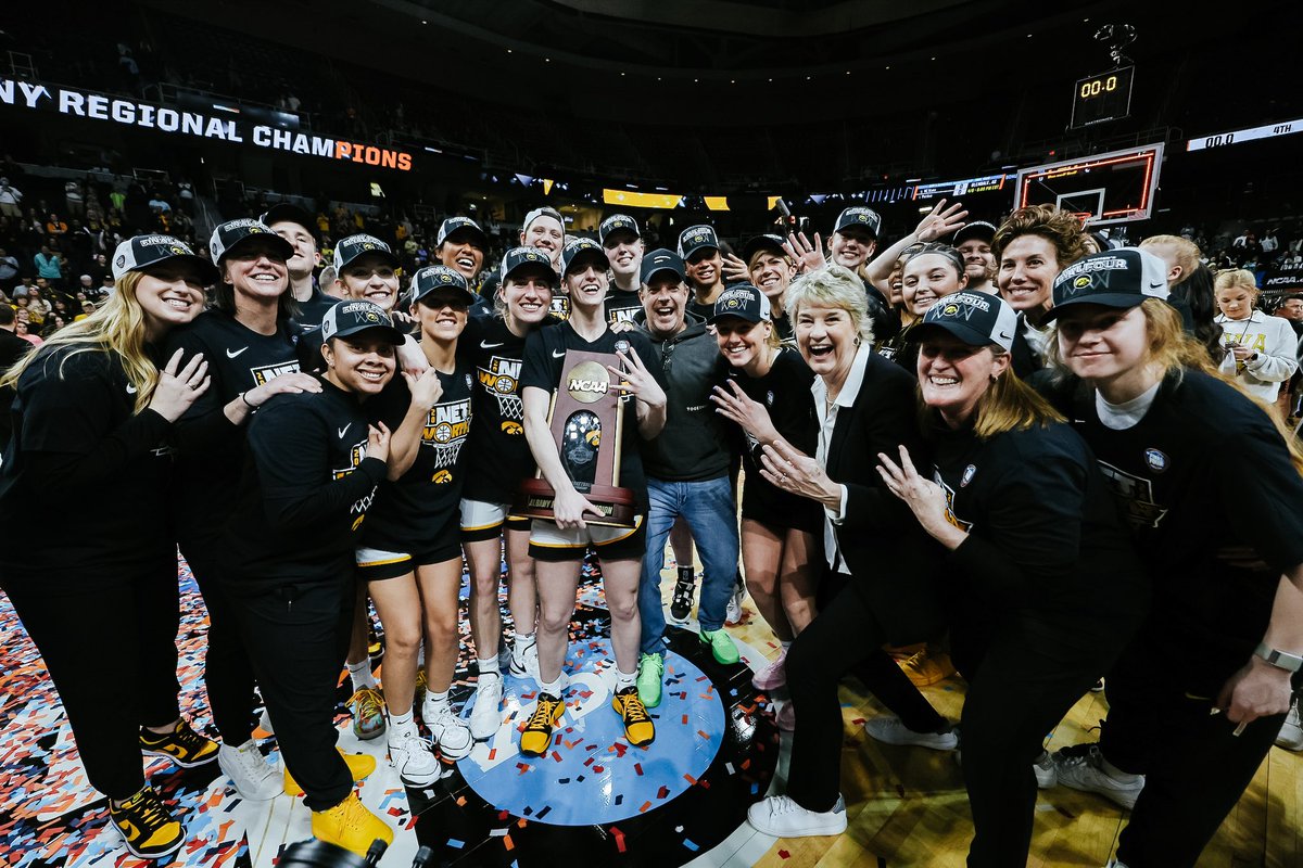 IowaWBB tweet picture