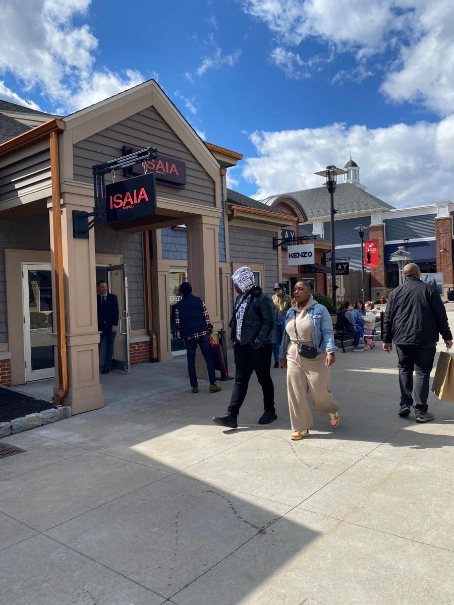 BellaBliss40528's tweet image. microtron homophony